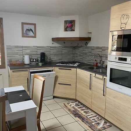 Spacieux Appartement 110M2 Avec Terrasse Privative Beauregard-Vendon Exterior foto