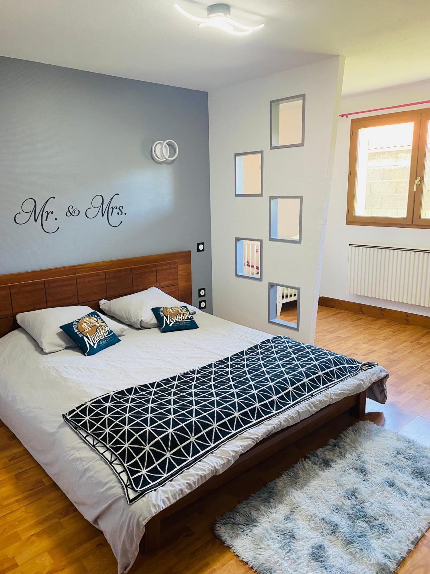 Spacieux Appartement 110M2 Avec Terrasse Privative Beauregard-Vendon Exterior foto