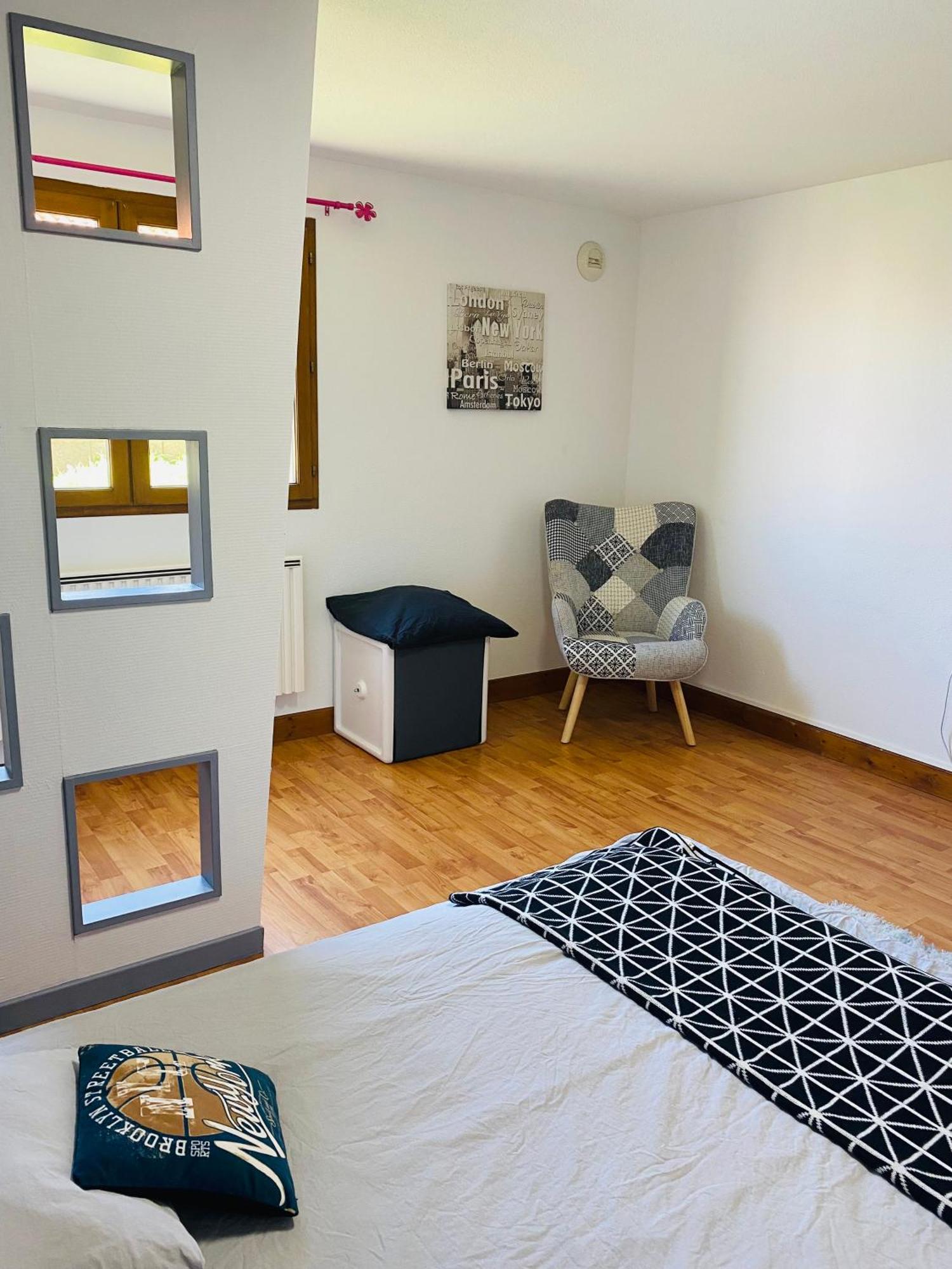 Spacieux Appartement 110M2 Avec Terrasse Privative Beauregard-Vendon Exterior foto